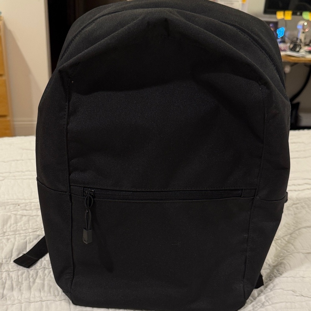Lo and Sons The Hanover Black Backpack
